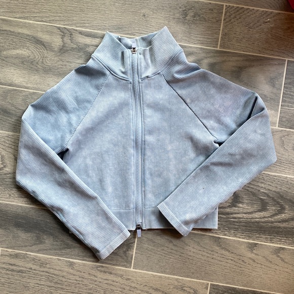 bohme Tops - Ribbed workout cropped zip up jacket